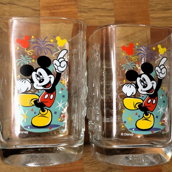 McDonalds Disney Micky Mouse Glass Cup Set of 2 Year 2000 - Picture 4 of 11